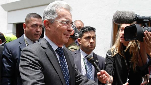 Álvaro Uribe presentó sus propuestas para modificar el acuerdo con las FARC