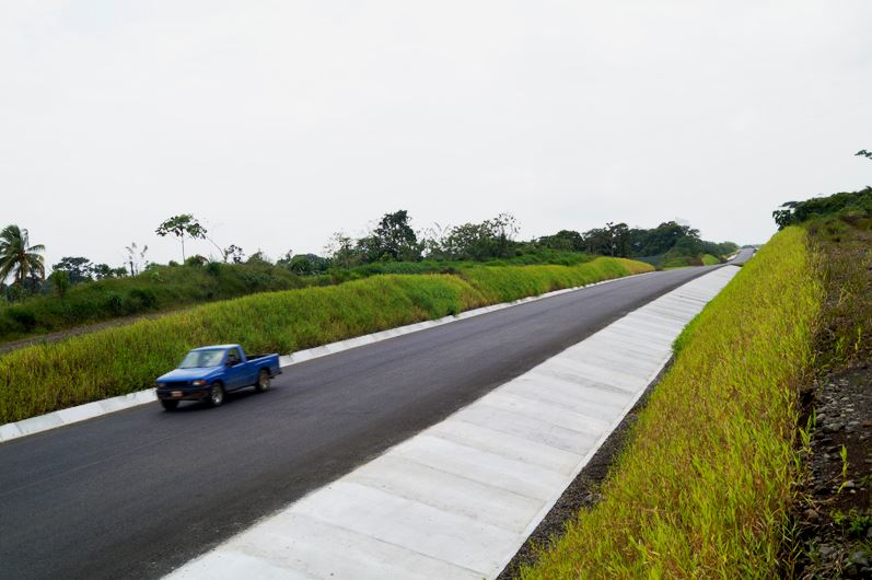 Construcción de nueva carretera Chilamate-Vuelta Kooper avanza a un 83%