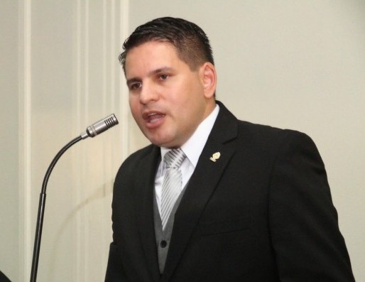 Fabricio Alvarado insiste en proyecto que pretende cerrar el Inamu