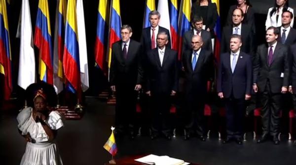 Colombia firma un nuevo acuerdo de paz