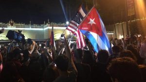 «¡Viva Cuba!»: festejos y reclamos de los exiliados en Miami por la muerte de Fidel Castro