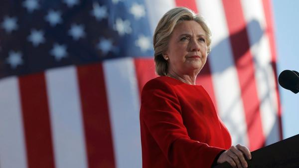 Una cadena de TV pronostica que Clinton ganará las elecciones de Estados Unidos