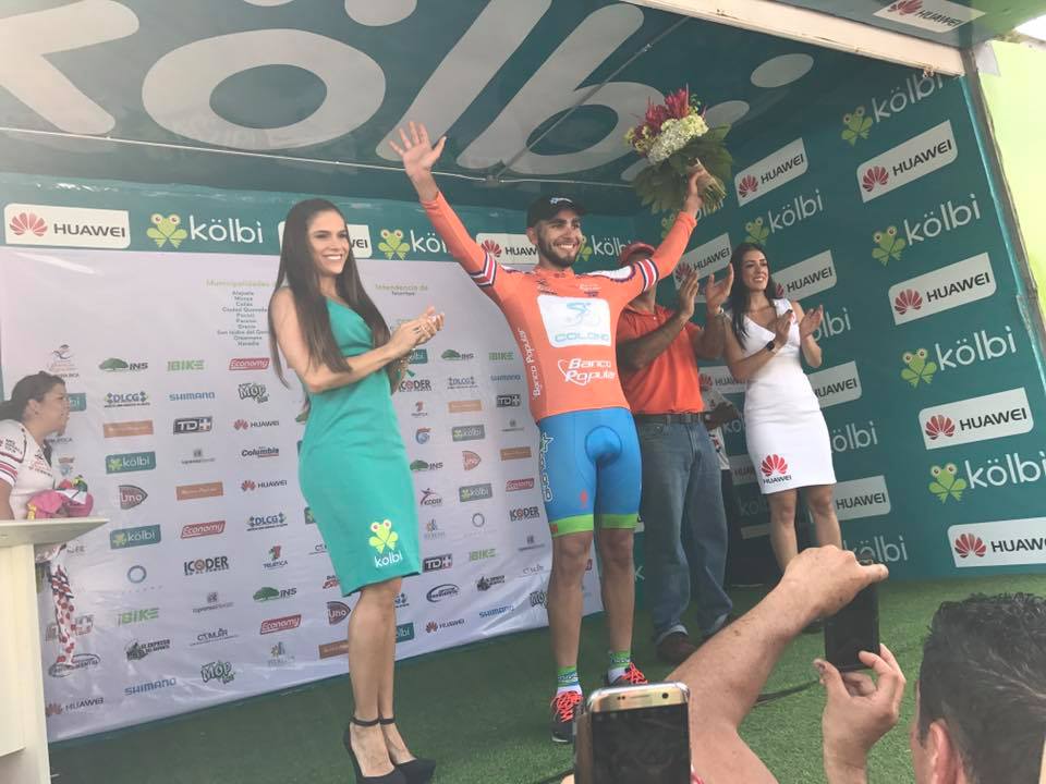 (Video) Llegada de Daniel Jara a la meta de la primera etapa de la Vuelta