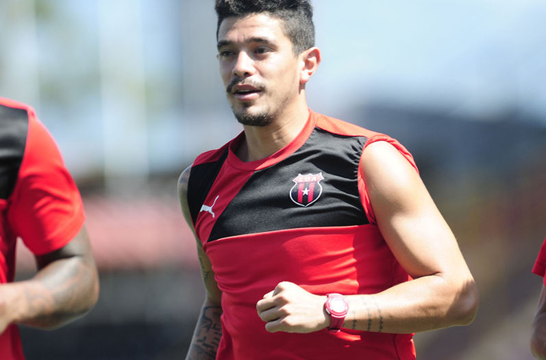 José Salvatierra jugará en la MLS