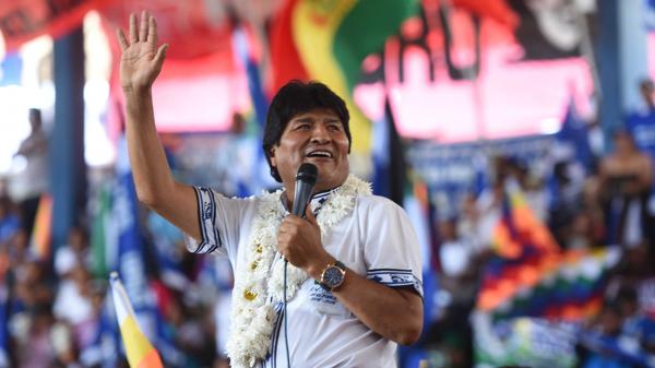 Oficialismo proclamó a Evo Morales para un cuarto mandato consecutivo