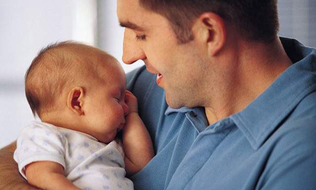 Encuesta revela que hombres desean tener más hijos que las mujeres
