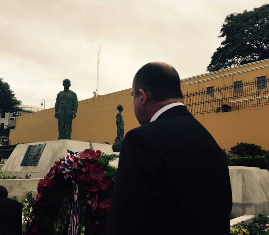Monumento a Pepe Figueres regresa a la Plaza de la Democracia