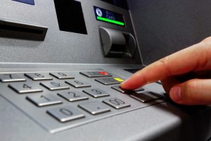Cientos de usuarios denuncian fraudes en cajeros automáticos de San José
