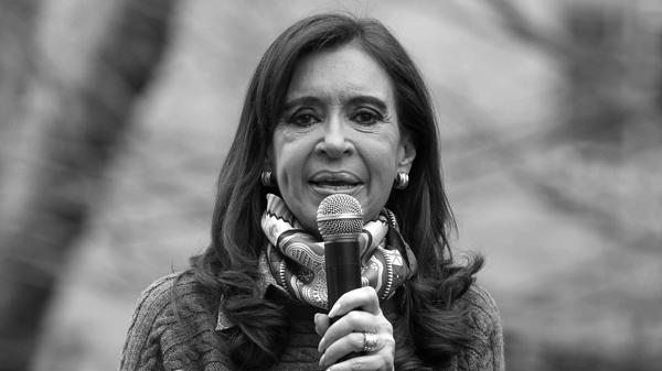 Justicia procesa a Cristina Fernández por corrupción en Argentina