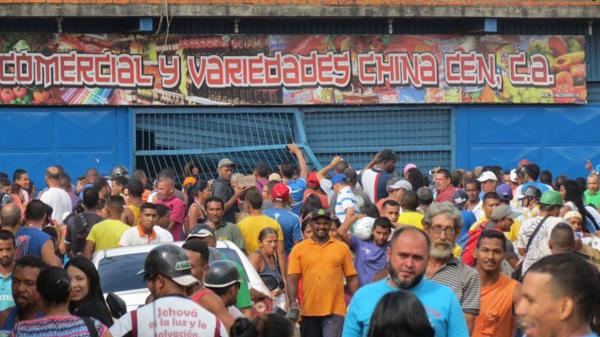 Arrestaron a cinco policías en Venezuela por participar en los disturbios