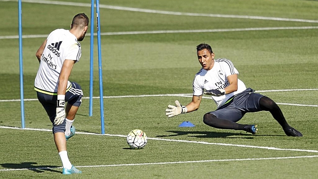 (Vídeo) Porteros del Real Madrid utilizan la tecnología para evitar errores