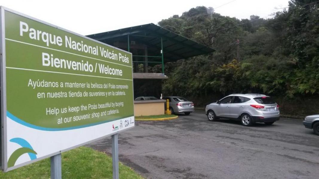 Parque Nacional Volcán Poás permanecerá cerrado temporalmente por fuertes vientos