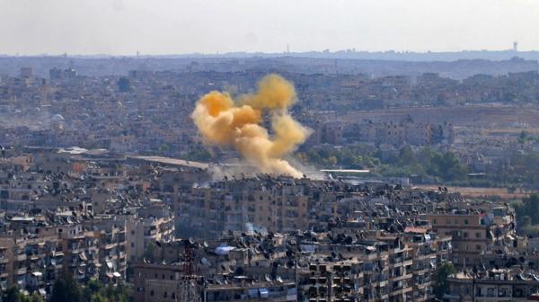 Régimen sirio bombardeó enclave rebelde y mató al menos a siete civiles
