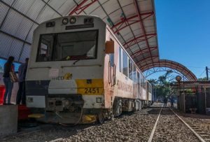 Incofer disminuirá viajes desde Cartago para aumentar vagones en tren a Alajuela