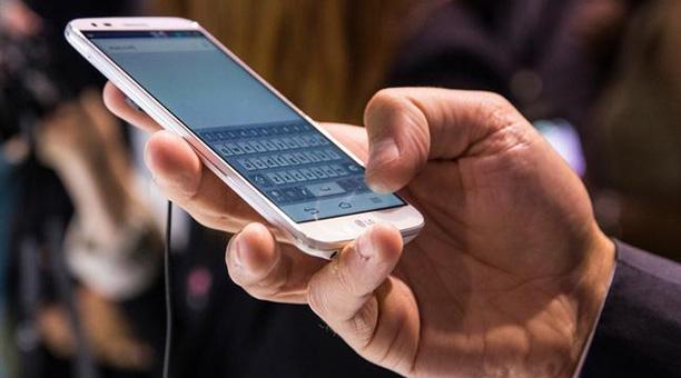 Defensoría pide a SUTEL informe sobre política de uso de internet móvil pospago