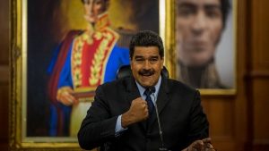 Nicolás Maduro decretó que el miércoles sea feriado para lograr mayor asistencia a un acto oficialista