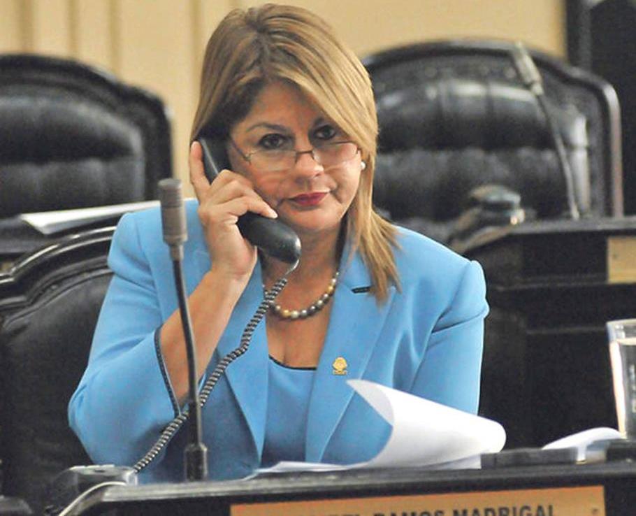 Diputados del PUSC recomiendan a Solís irse antes de finalizar gobierno
