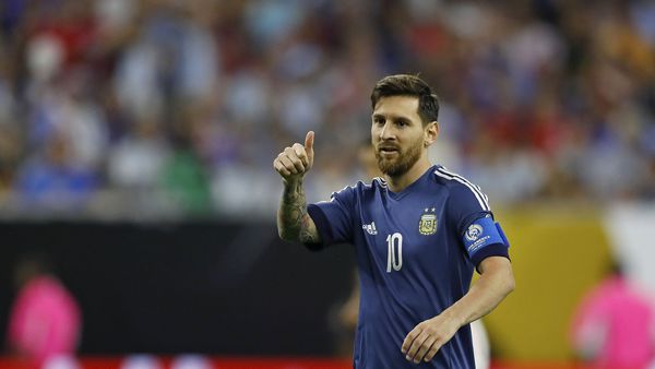En Rusia aseguran que Messi y la selección argentina inaugurarán el estadio de la final del Mundial