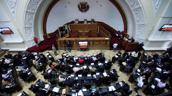 Tribunal Supremo venezolano decidió asumir las competencias de la Asamblea Nacional