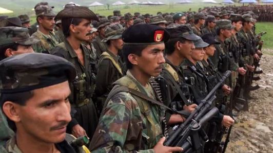 La guerrilla de las FARC expresó su apoyo al régimen militar de Nicolás Maduro