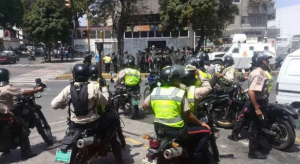 El régimen militar de Nicolás Maduro mantiene a 777 civiles detenidos por las marchas opositoras