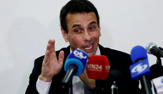 Henrique Capriles afirmó que «el golpe de Estado sigue» en Venezuela