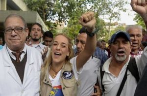 Lilian Tintori: «En Venezuela hay terrorismo de Estado y no nos vamos a ir de las calles»