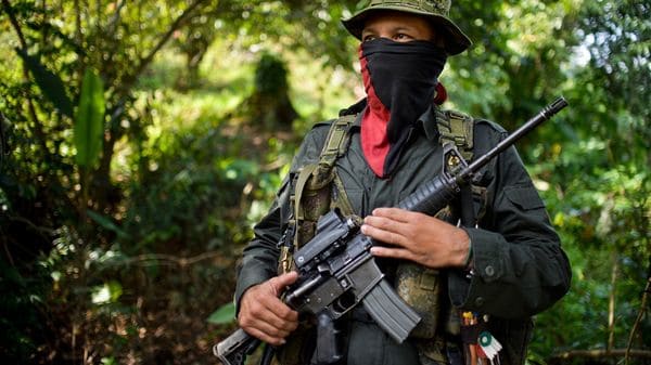 Golpe al grupo terrorista ELN en Colombia: el Ejército capturó a uno de sus jefes de finanzas