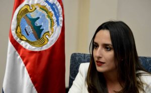 Reos envían carta a diputada Natalia Díaz tras negativa de recibirlos en el Congreso