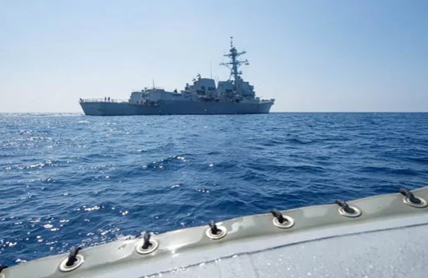 China advirtió que el destructor estadounidense enviado al Mar Meridional puede causar «accidentes aéreos y marítimos inesperados»