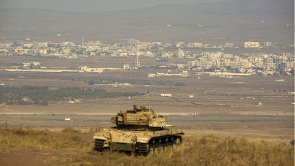 Israel bombardeó al Ejército Sirio en respuesta a otro proyectil caído en el Golán