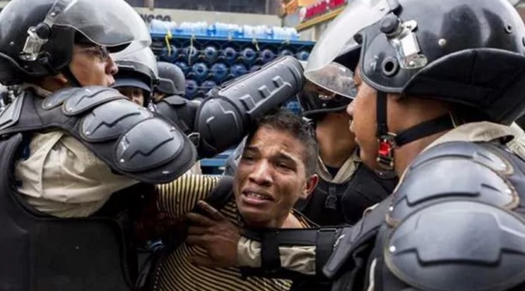 Represión en Venezuela: ascendió a 359 la cifra de presos políticos en el país