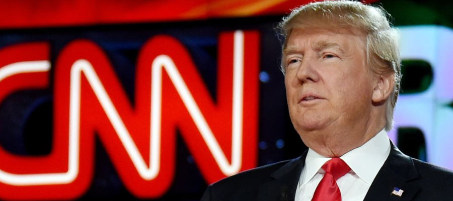 El cruce entre Donald Trump y CNN por el polémico artículo sobre Rusia y el rating de la cadena