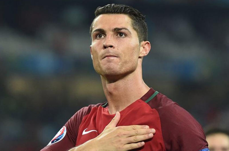Cristiano Ronaldo abandonó la concentración y no jugará el último partido de Copa Confederaciones