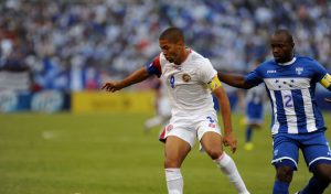 Álvaro Saborío recibirá homenaje en el juego ante Panamá