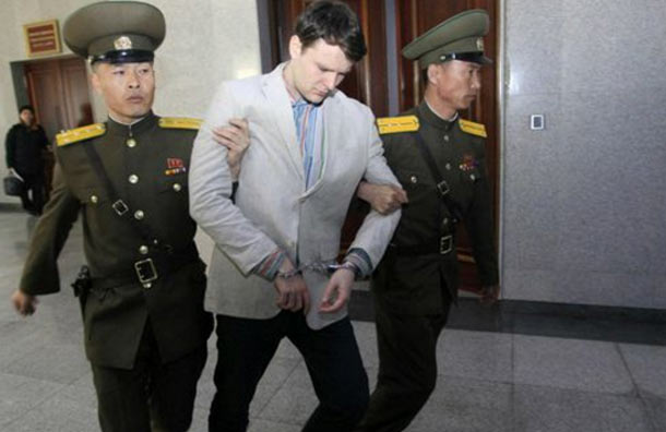 «Le dimos una pastilla para dormir y no se despertó más»: el régimen de Kim Jong-un liberó al joven de EEUU en estado de coma