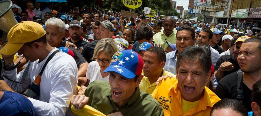La oposición llamó a desconocer al régimen de Nicolás Maduro y su Asamblea Nacional Constituyente