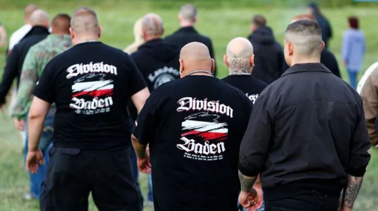 Alarma en Alemania: seis mil neonazis asistieron al festival «Rock contra la Extranjerización»