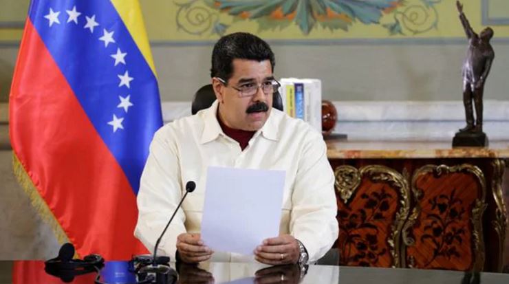 Más de 100 legisladores colombianos y chilenos denunciaron a Nicolás Maduro en La Haya