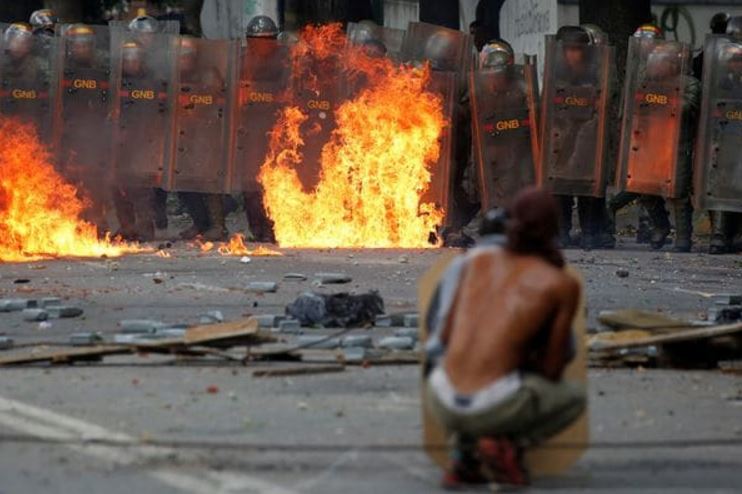 Inicia segunda jornada de huelga en Venezuela: represión chavista ya causó 3 muertos y 171 detenidos