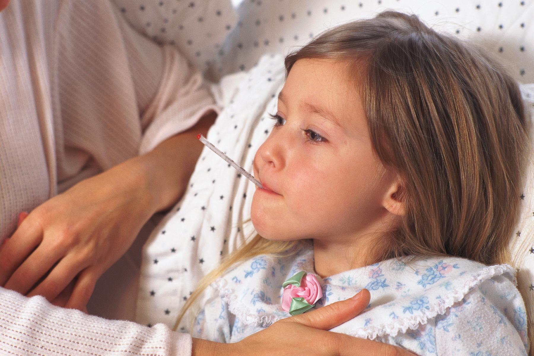Salud emite alerta sanitaria por pico de virus respiratorio en Hospital de Niños
