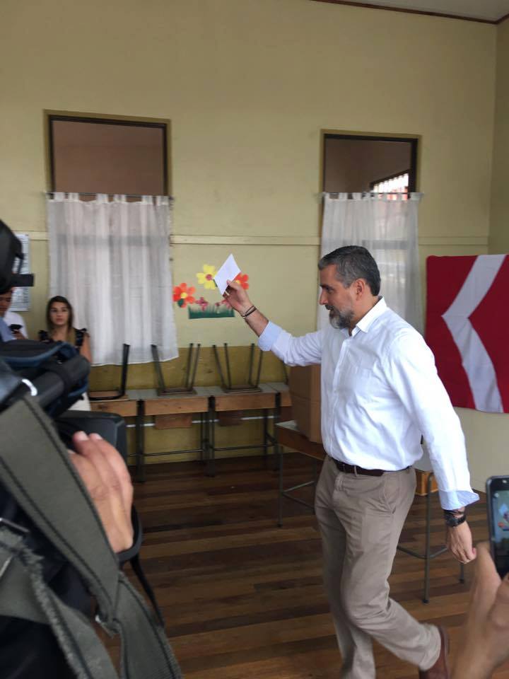 Otto Guevara se convierte por quinta vez consecutiva en candidato presidencial