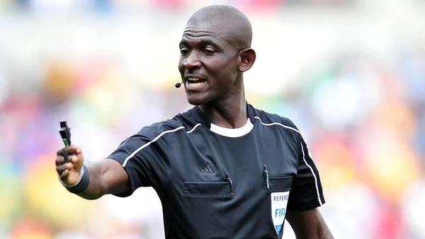 La FIFA repetirá el juego eliminatorio entre Sudáfrica y Senegal por la mala actuación del árbitro