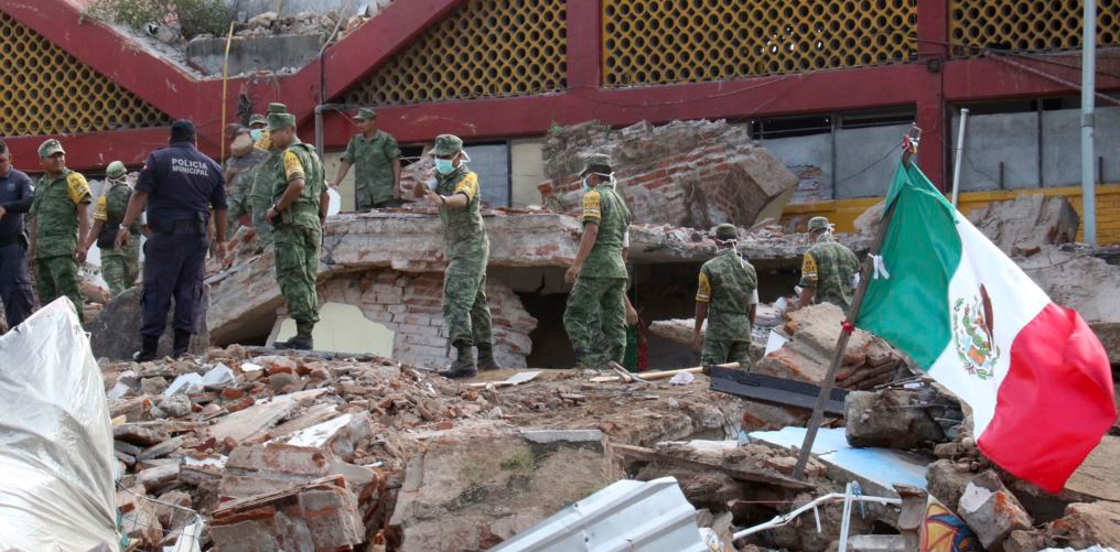 Sube a 35 cifra de muertos por terremoto en México