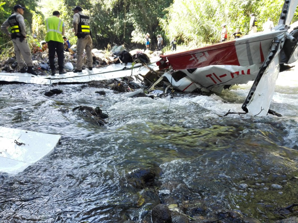 Accidente aéreo en Pavas dejó dos personas fallecidas y cuatro hospitalizados