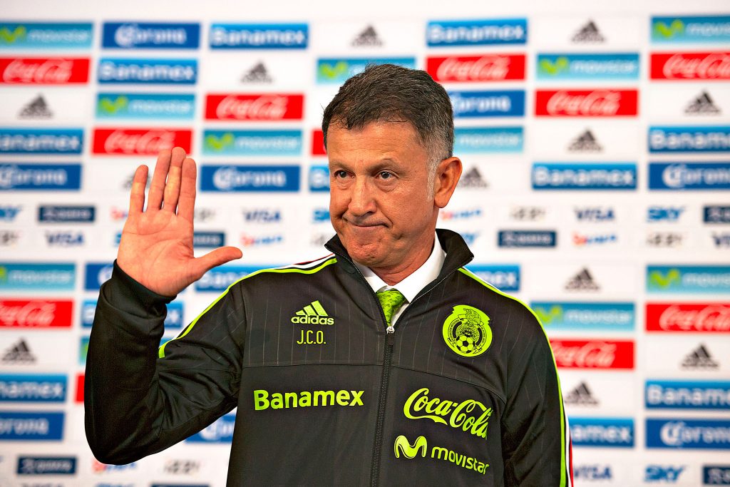 Juan Carlos Osorio llena de elogios a la defensa de la Selección Nacional