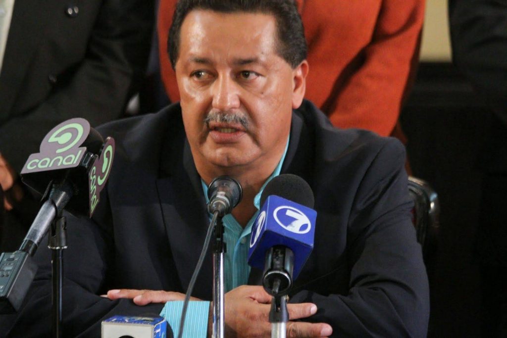 Victor Morales Zapata se aferra al PAC pese a solicitudes de renuncia