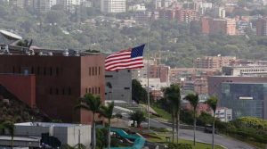 EEUU autorizó el regreso a Venezuela de diplomáticos que salieron por protestas y represión