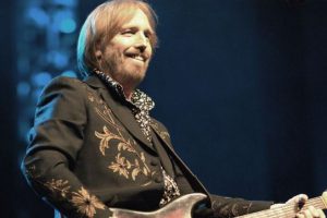 Murió el músico Tom Petty luego de sufrir un ataque cardíaco masivo
