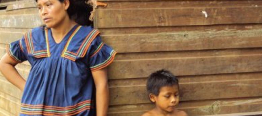 Grupos indígenas denuncian que autoridades de vivienda eliminaron entrega de bonos